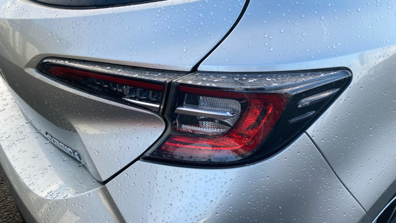 Toyota Corolla 2.0 VVT-i Hybrid Excel 5dr CVT Hybrid Hatchback